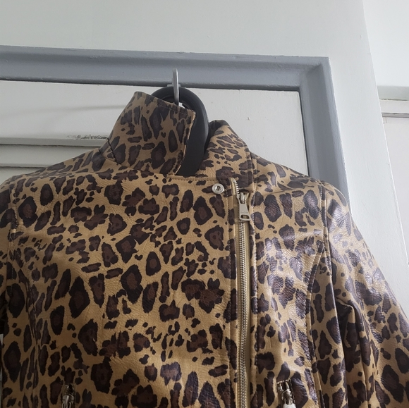 Vigoss vegan leather moto jacket NWT - Picture 3 of 8